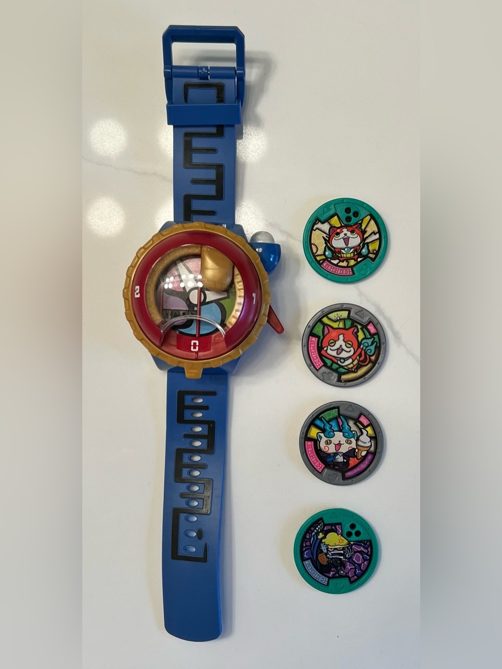 Yo-kai Watch Model Zero + 4 Medals